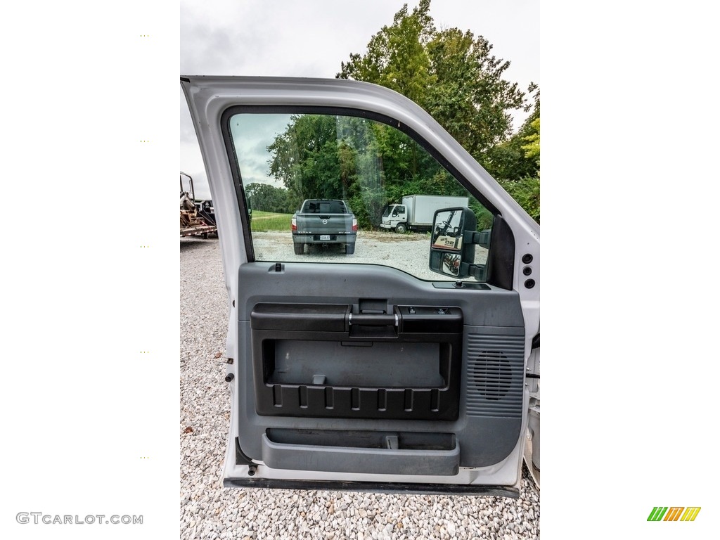 2015 F250 Super Duty Lariat Super Cab 4x4 - Oxford White / Adobe photo #21