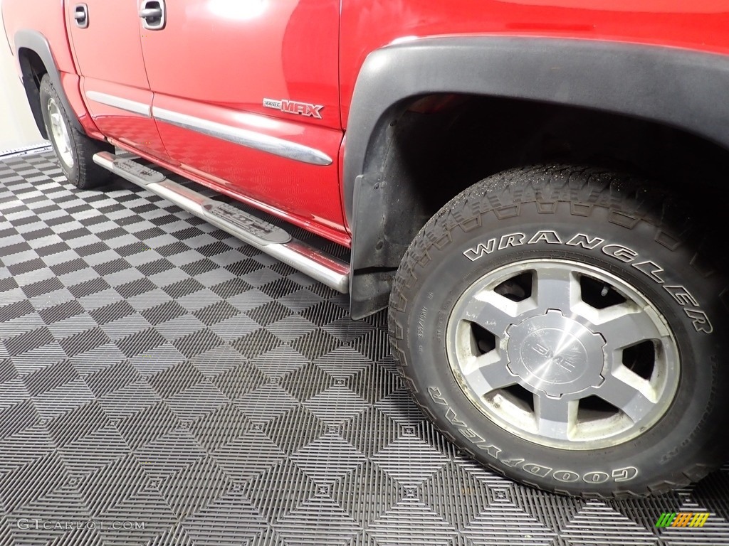 2006 Sierra 1500 SLE Crew Cab 4x4 - Fire Red / Dark Pewter photo #4