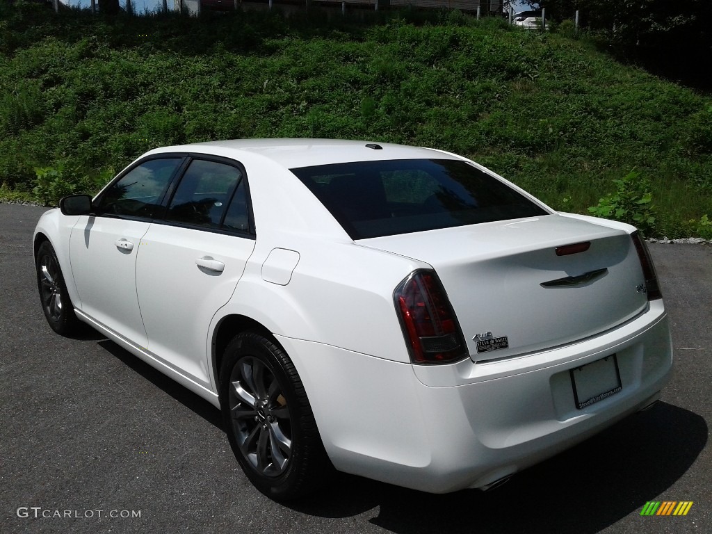 2014 300 S AWD - Bright White / Black photo #8