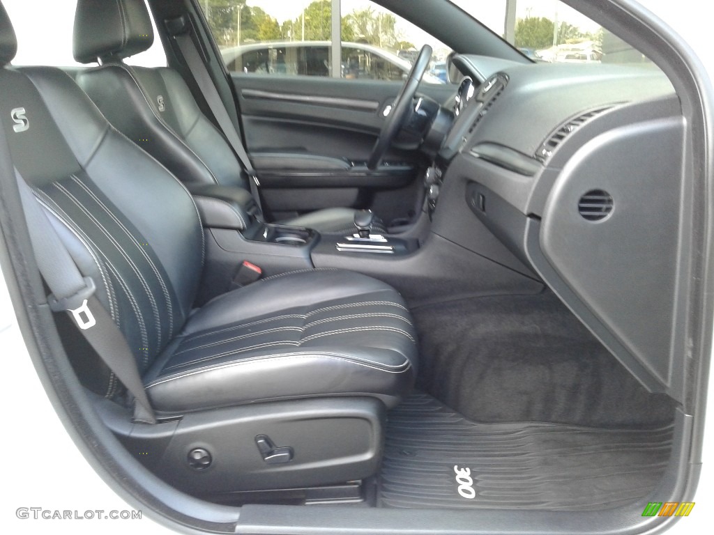 Black Interior 2014 Chrysler 300 S AWD Photo #139429515
