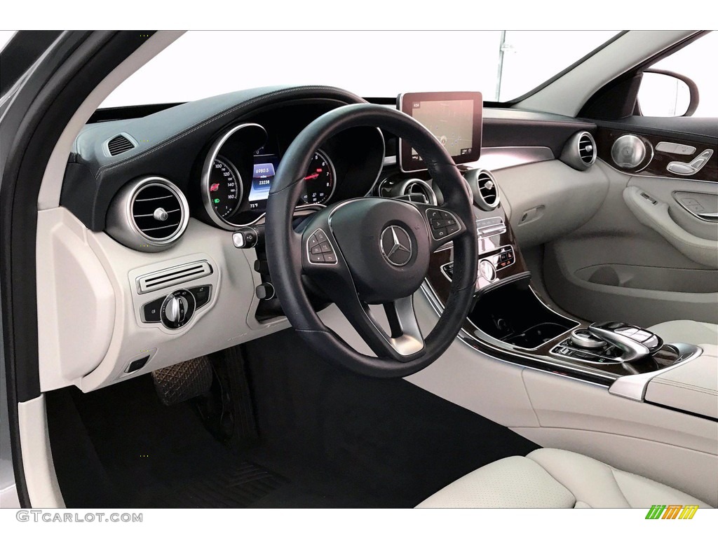 2017 Mercedes-Benz C 300 4Matic Sedan Crystal Grey/Black Dashboard Photo #139432584