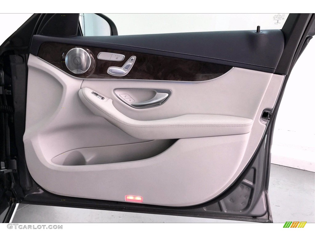 2017 Mercedes-Benz C 300 4Matic Sedan Crystal Grey/Black Door Panel Photo #139432752