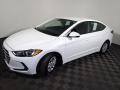 Quartz White Pearl - Elantra SE Photo No. 5