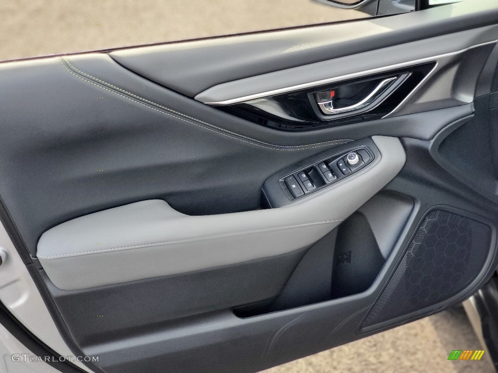 2020 Subaru Outback Onyx Edition XT Gray StarTex Door Panel Photo #139439700