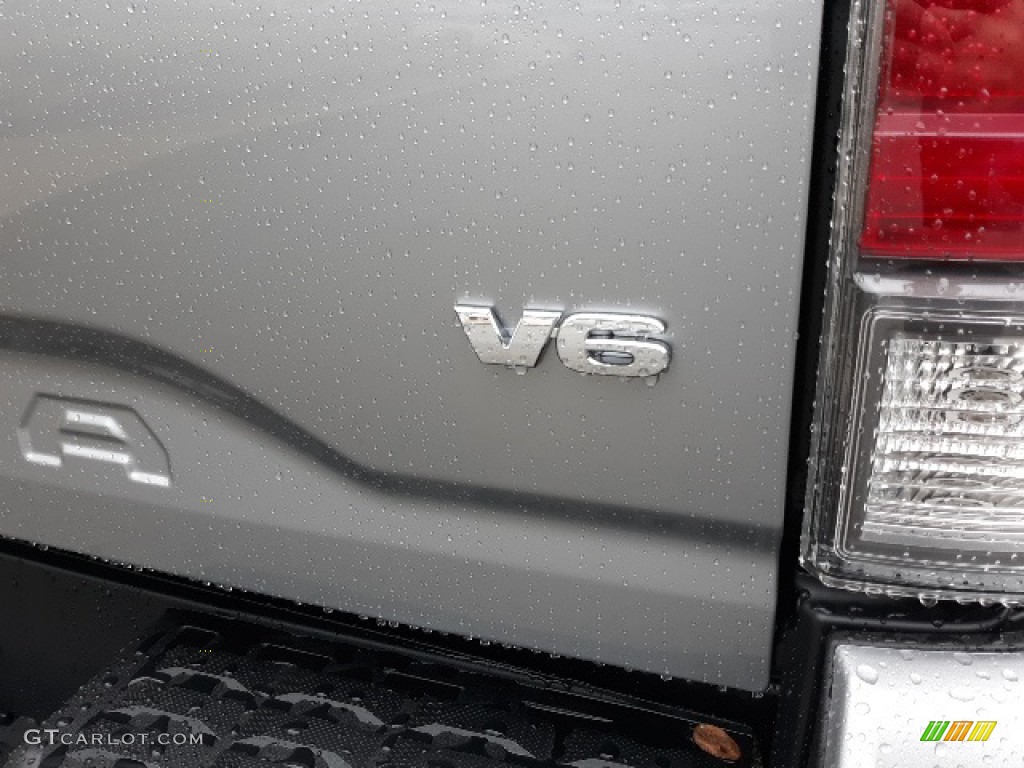 2020 Tacoma TRD Off Road Double Cab 4x4 - Silver Sky Metallic / TRD Cement/Black photo #33