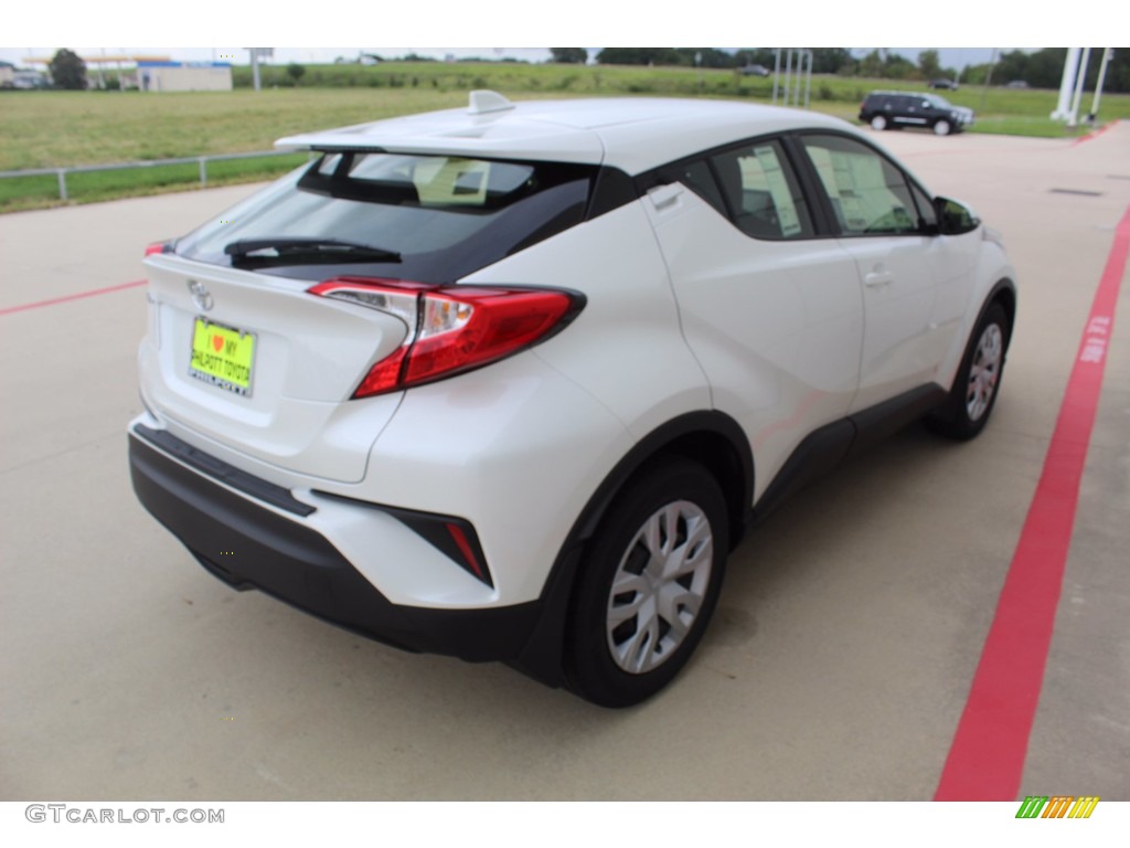 2020 C-HR LE - Blizzard Pearl / Black photo #8