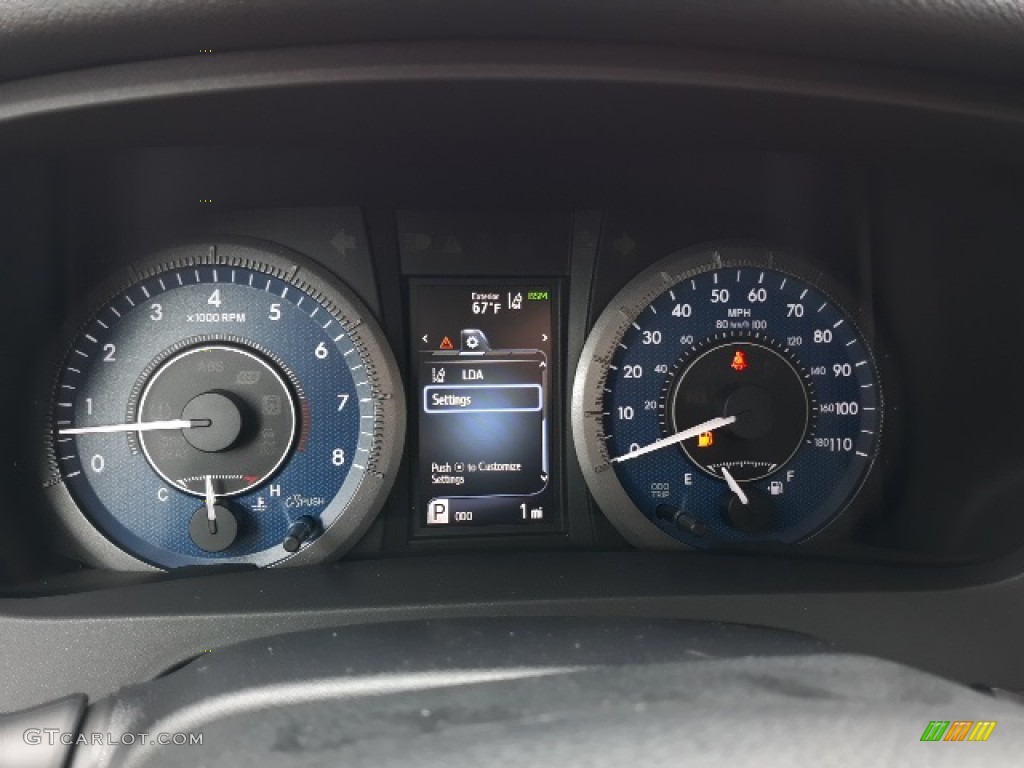 2020 Toyota Sienna XLE AWD Gauges Photo #139444536
