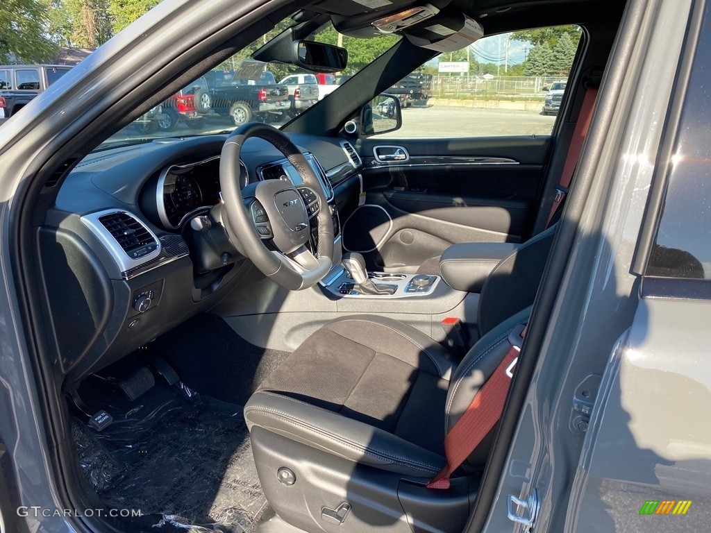 2020 Jeep Grand Cherokee SRT 4x4 Front Seat Photos