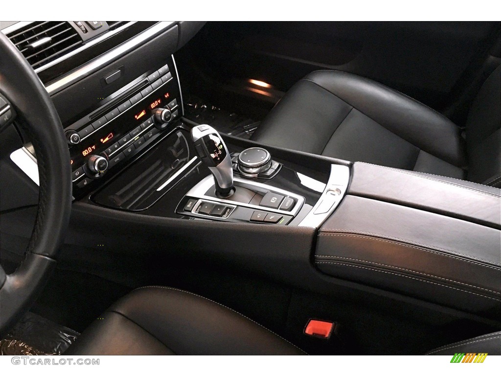 2017 5 Series 535i Gran Turismo - Glacier Silver Metallic / Black photo #16