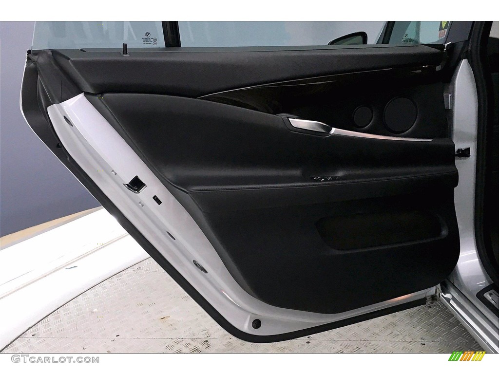 2017 BMW 5 Series 535i Gran Turismo Door Panel Photos
