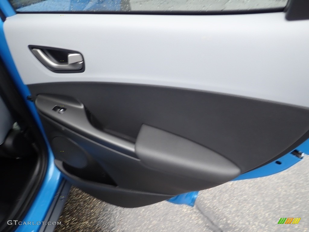 2019 Hyundai Kona Limited AWD Gray/Black Door Panel Photo #139450033
