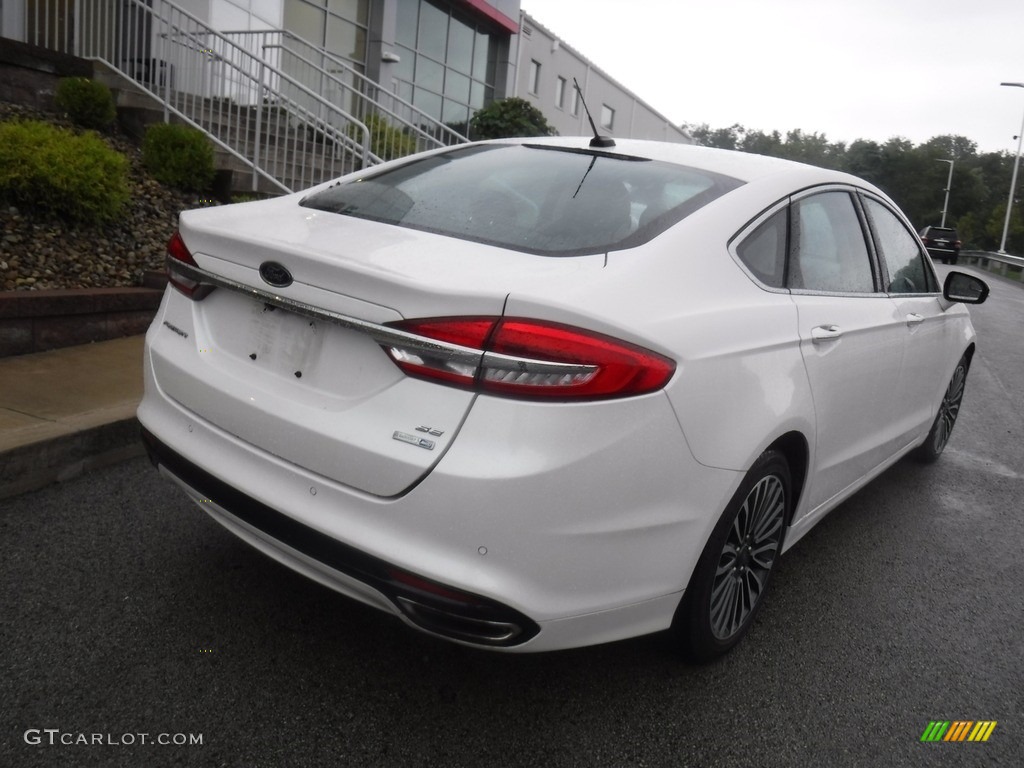 2017 Fusion SE AWD - Oxford White / Ebony photo #15