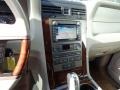 2013 White Platinum Metallic Tri-Coat Lincoln Navigator 4x4  photo #22
