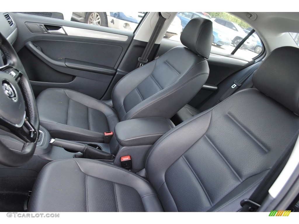 2017 Jetta SE - White Silver / Titan Black photo #12
