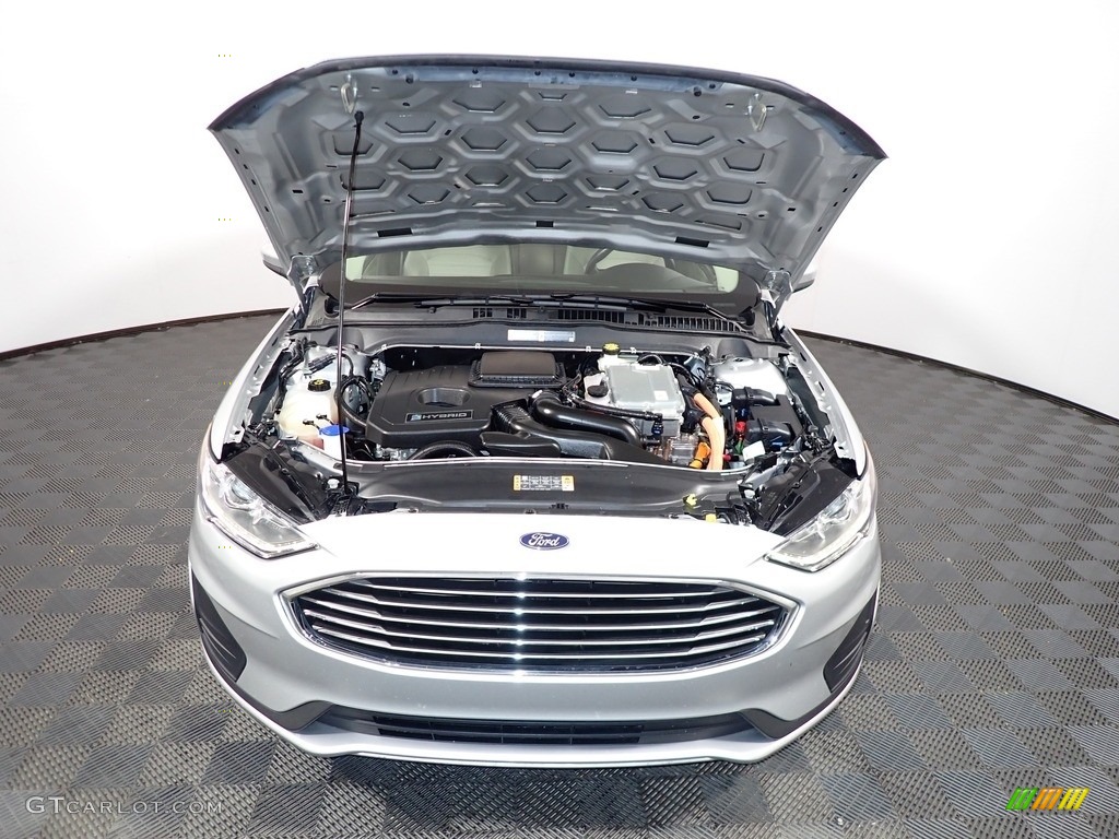 2019 Fusion Hybrid SE - Ingot Silver / Ebony photo #5