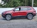 Velvet Red Pearl - Cherokee Trailhawk 4x4 Photo No. 4
