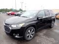 2020 Mosaic Black Metallic Chevrolet Traverse LT AWD  photo #1