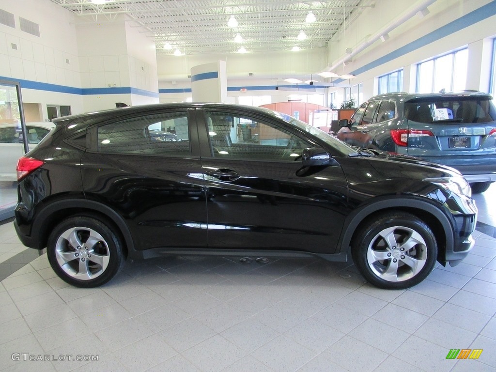 Crystal Black Pearl 2018 Honda HR-V LX Exterior Photo #139468399