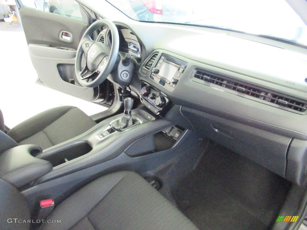 2018 Honda HR-V LX Black Dashboard Photo #139468660