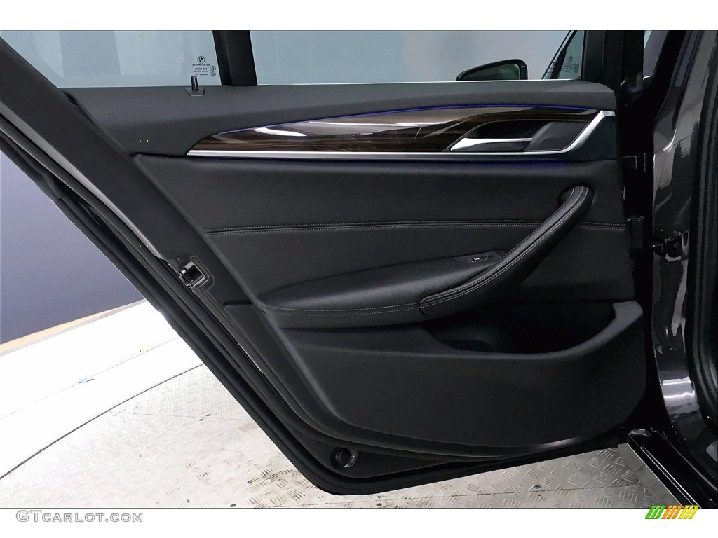 2018 5 Series 530e iPerfomance Sedan - Dark Graphite Metallic / Black photo #25