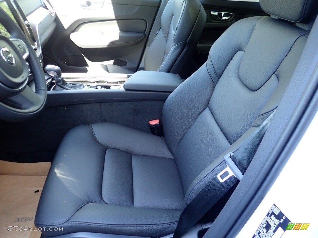 2021 Volvo XC60 T5 AWD Momentum Front Seat Photo #139469164