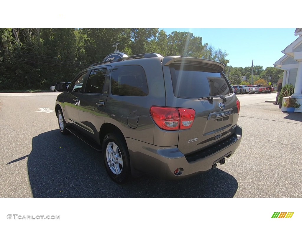 2014 Sequoia SR5 4x4 - Pyrite Mica / Sand Beige photo #5