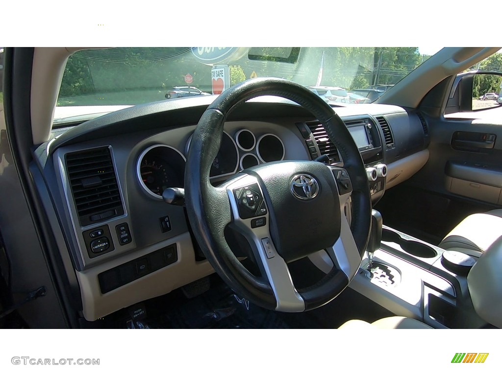 2014 Sequoia SR5 4x4 - Pyrite Mica / Sand Beige photo #11