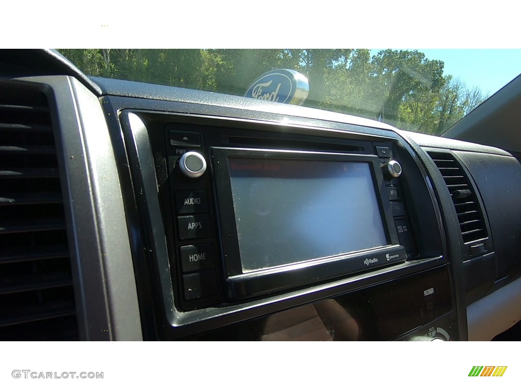 2014 Sequoia SR5 4x4 - Pyrite Mica / Sand Beige photo #15