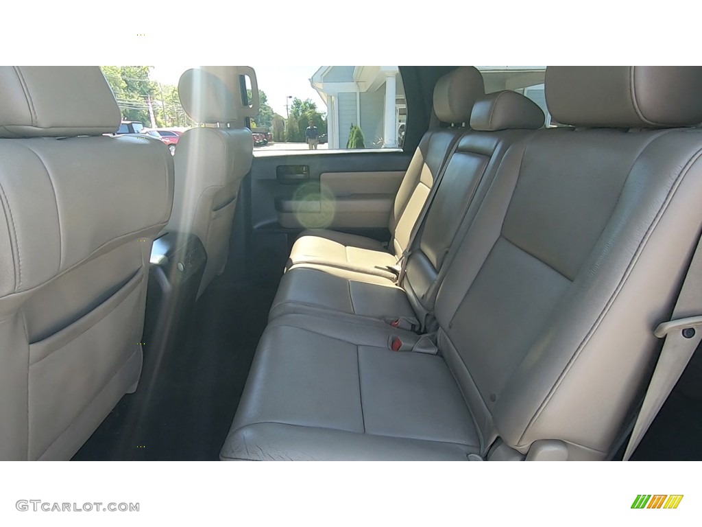 2014 Sequoia SR5 4x4 - Pyrite Mica / Sand Beige photo #20