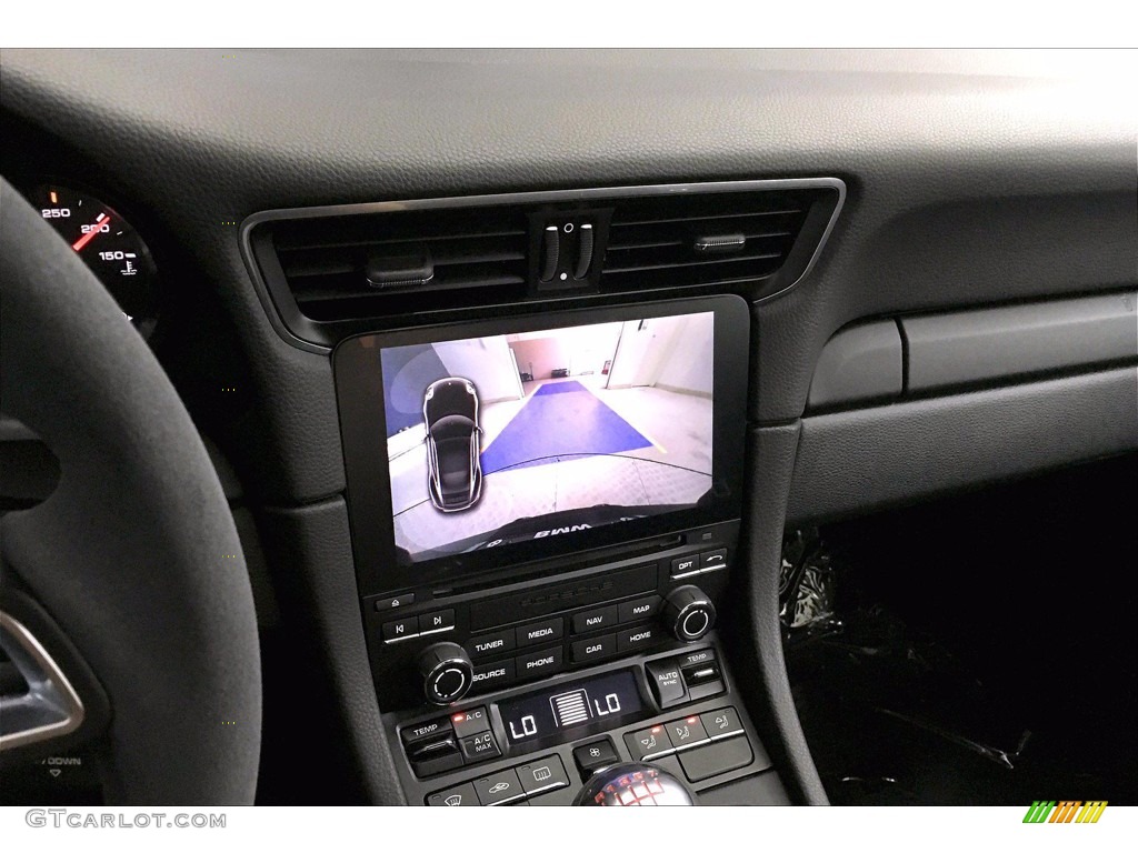 2019 Porsche 911 Carrera T Coupe Controls Photos