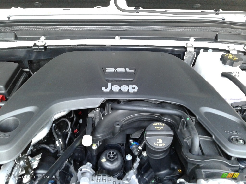 2020 Jeep Gladiator Mojave 4x4 Engine Photos