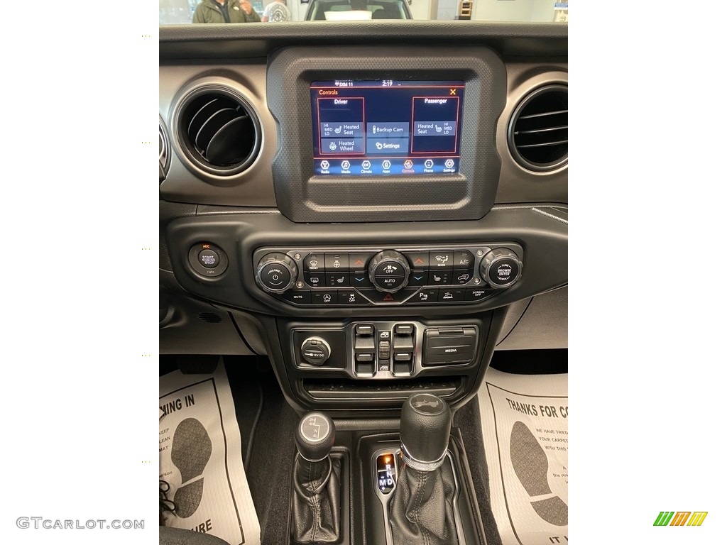 2021 Jeep Wrangler Unlimited Sport 4x4 Controls Photo #139475611