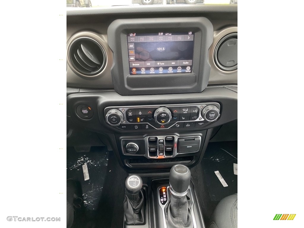2021 Jeep Wrangler Unlimited Sport 4x4 8 Speed Automatic Transmission Photo #139476067