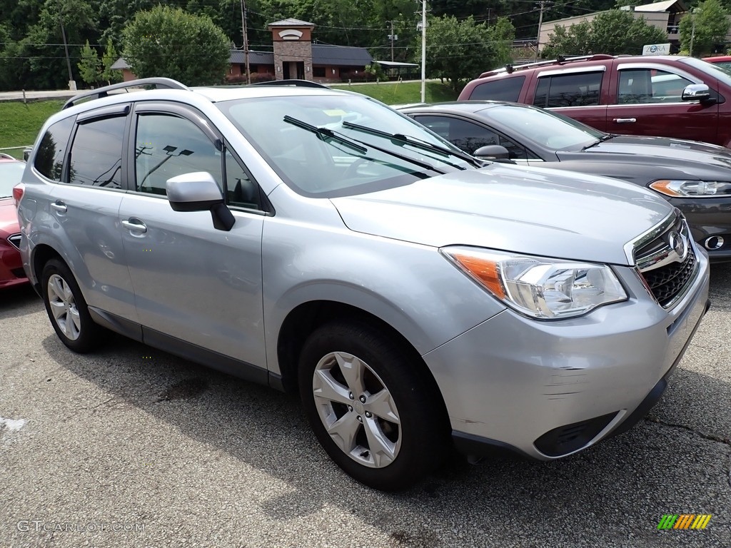 Ice Silver Metallic 2014 Subaru Forester 2.5i Premium Exterior Photo #139478700