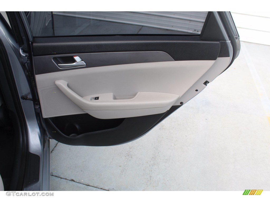 2016 Sonata SE - Shale Gray Metallic / Gray photo #28