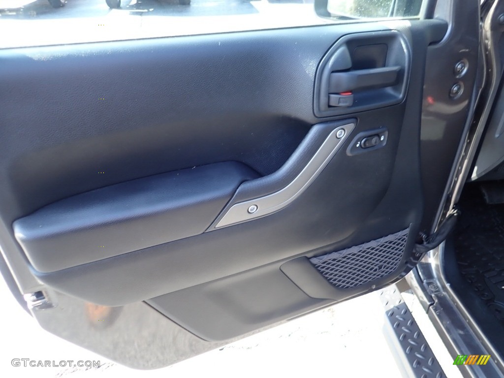 2017 Wrangler Sport 4x4 - Granite Crystal Metallic / Black photo #24