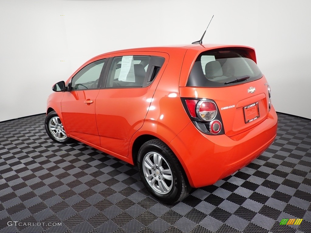 2012 Sonic LS Hatch - Inferno Orange Metallic / Jet Black/Dark Titanium photo #10