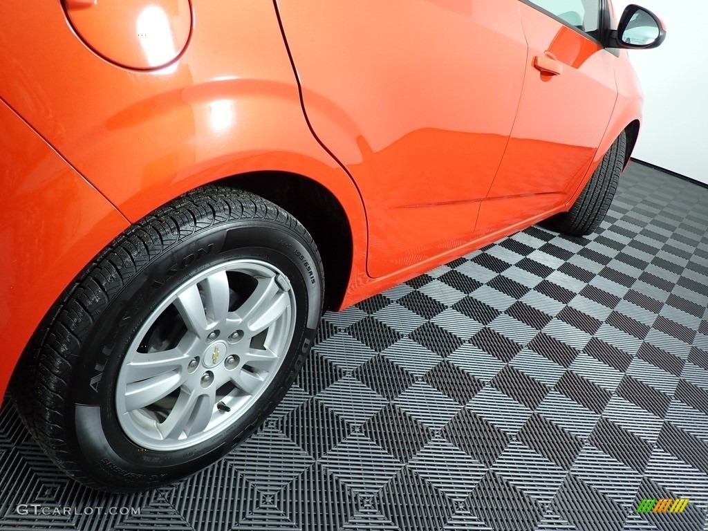 2012 Sonic LS Hatch - Inferno Orange Metallic / Jet Black/Dark Titanium photo #16