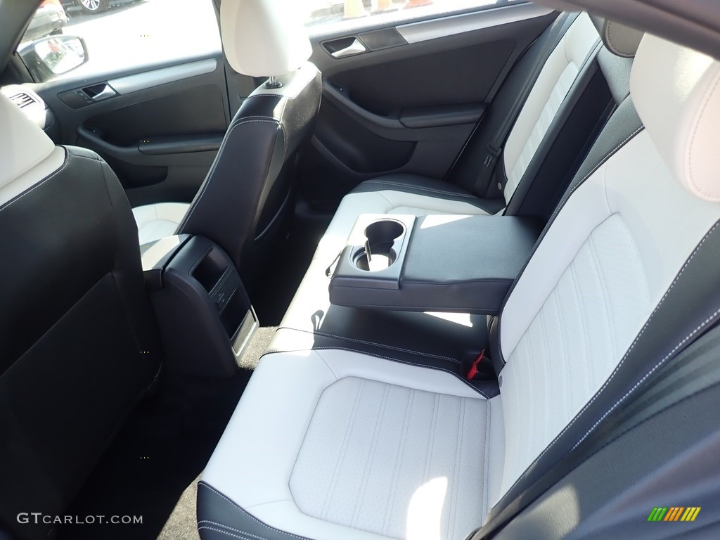 2016 Volkswagen Jetta Sport Rear Seat Photo #139483527
