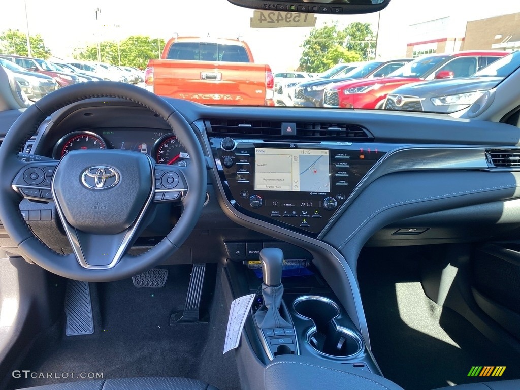 2020 Toyota Camry XSE Black Dashboard Photo #139484182