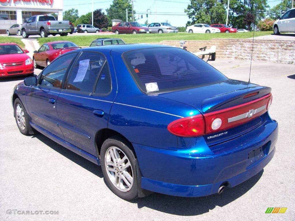 2003 Cavalier LS Sport Sedan - Arrival Blue Metallic / Graphite Gray photo #8