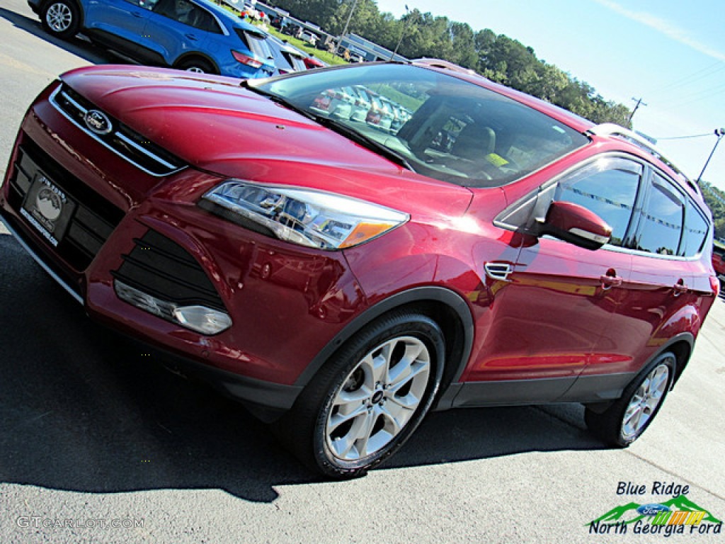 2015 Escape Titanium 4WD - Ruby Red Metallic / Medium Light Stone photo #27