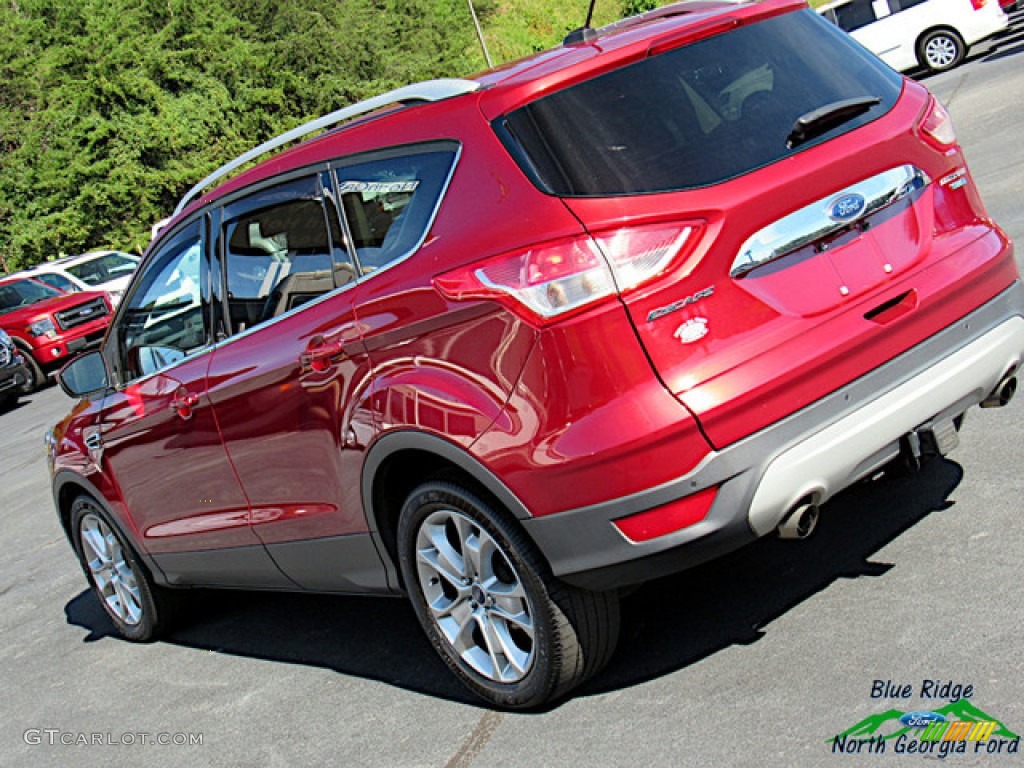 2015 Escape Titanium 4WD - Ruby Red Metallic / Medium Light Stone photo #30