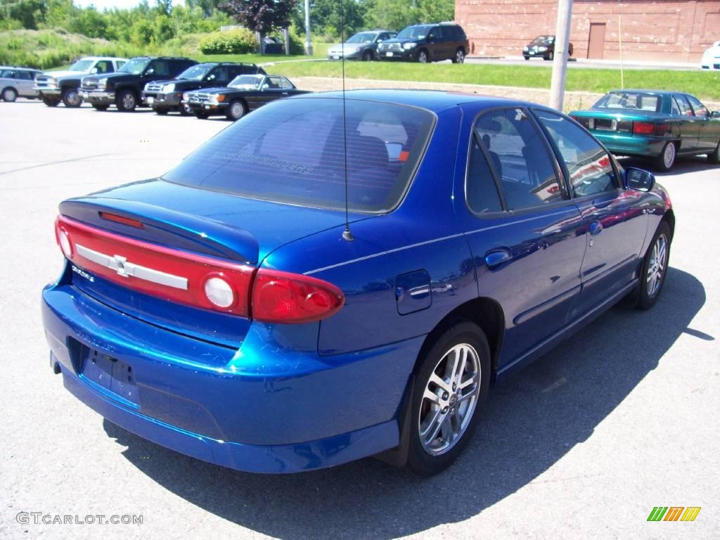 2003 Cavalier LS Sport Sedan - Arrival Blue Metallic / Graphite Gray photo #10