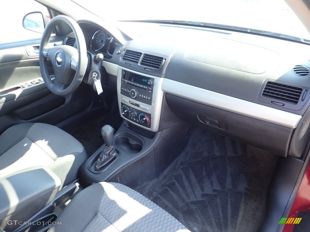 2009 Cobalt LT Sedan - Sport Red / Ebony photo #15