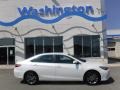 2016 Blizzard White Pearl Toyota Camry SE  photo #2