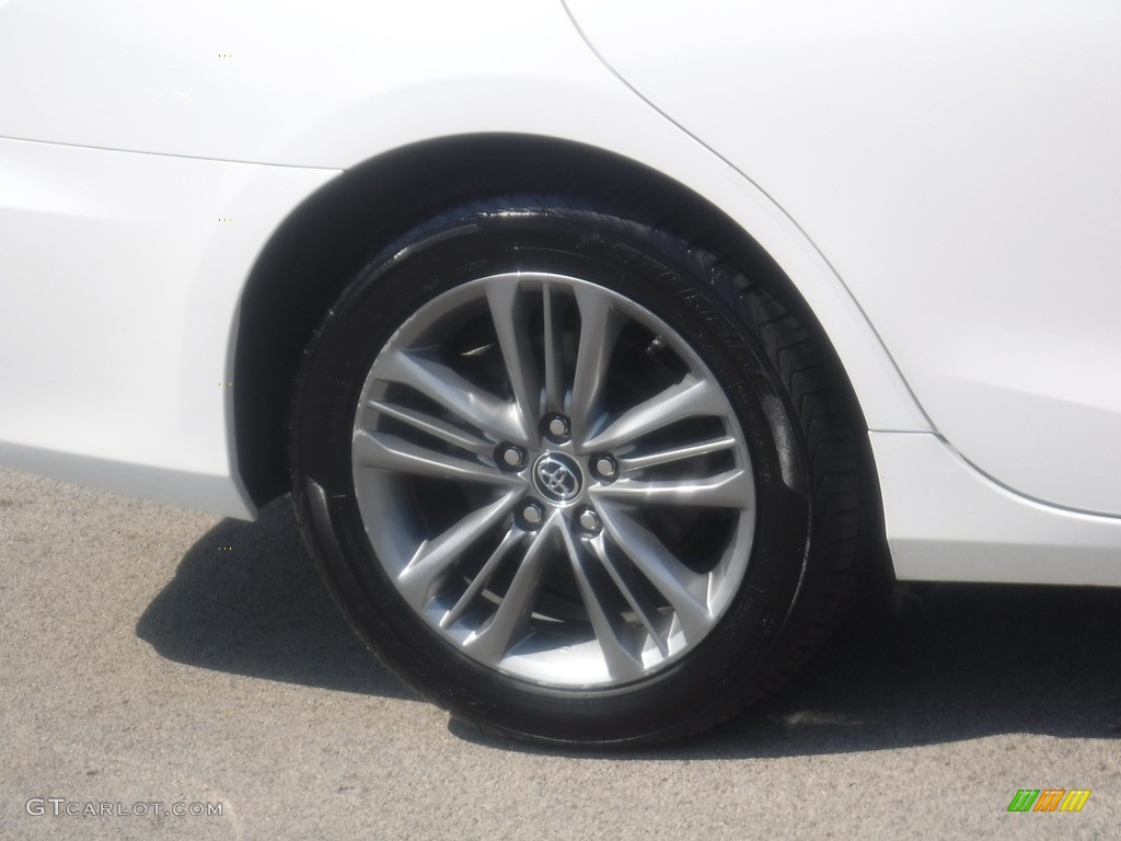 2016 Camry SE - Blizzard White Pearl / Ash photo #3