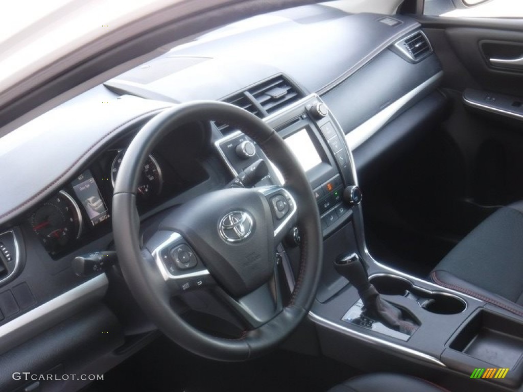 2016 Camry SE - Blizzard White Pearl / Ash photo #11