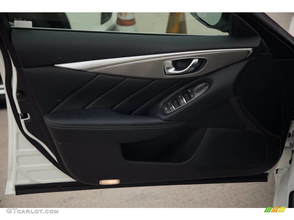 2017 Infiniti Q50 2.0t Graphite Door Panel Photo #139491262