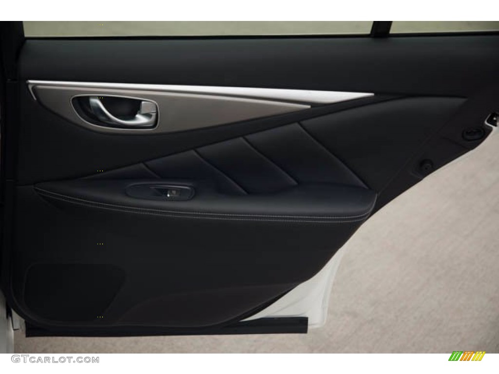 2017 Infiniti Q50 2.0t Graphite Door Panel Photo #139491325